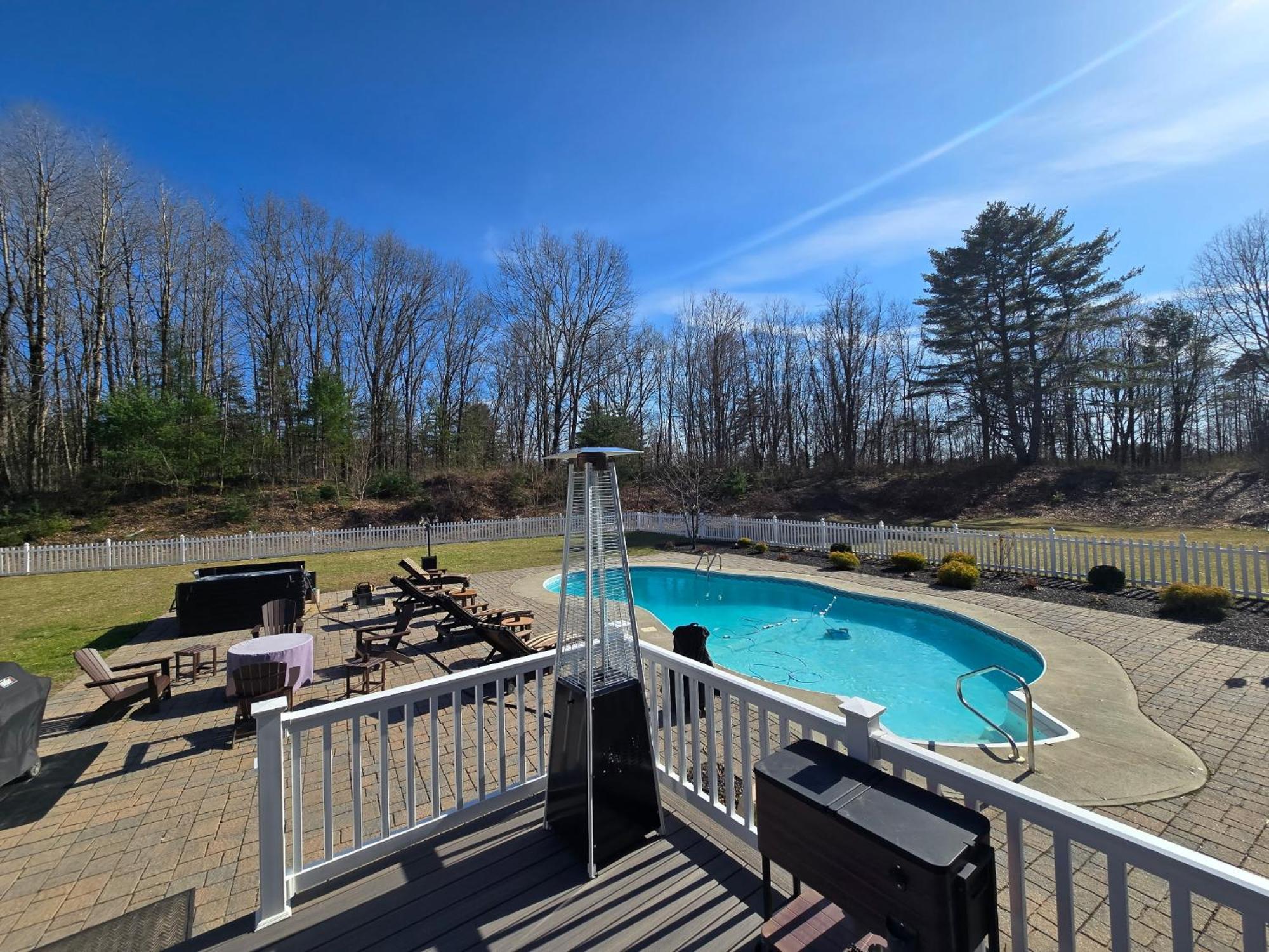 10 Bed Saratoga Home On 10 Acres - Amenities Include In-Ground Heated Pool, Hottub, Firepit, Kitchen, Master Suite W Kitchenette, Private Office Holiday home Saratoga Springs
