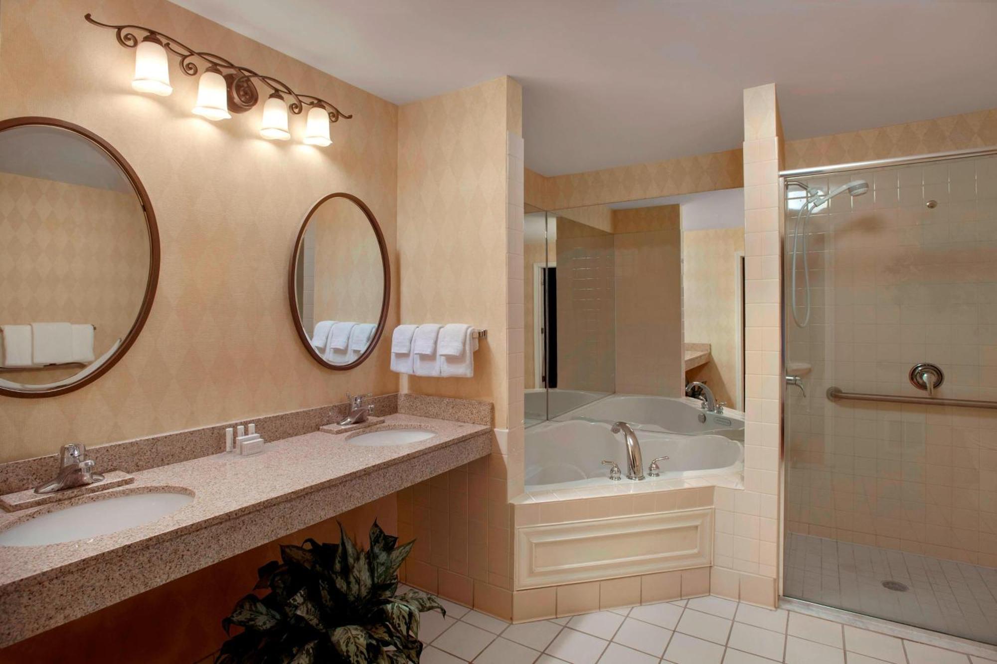 Hotel By Marriott 3*