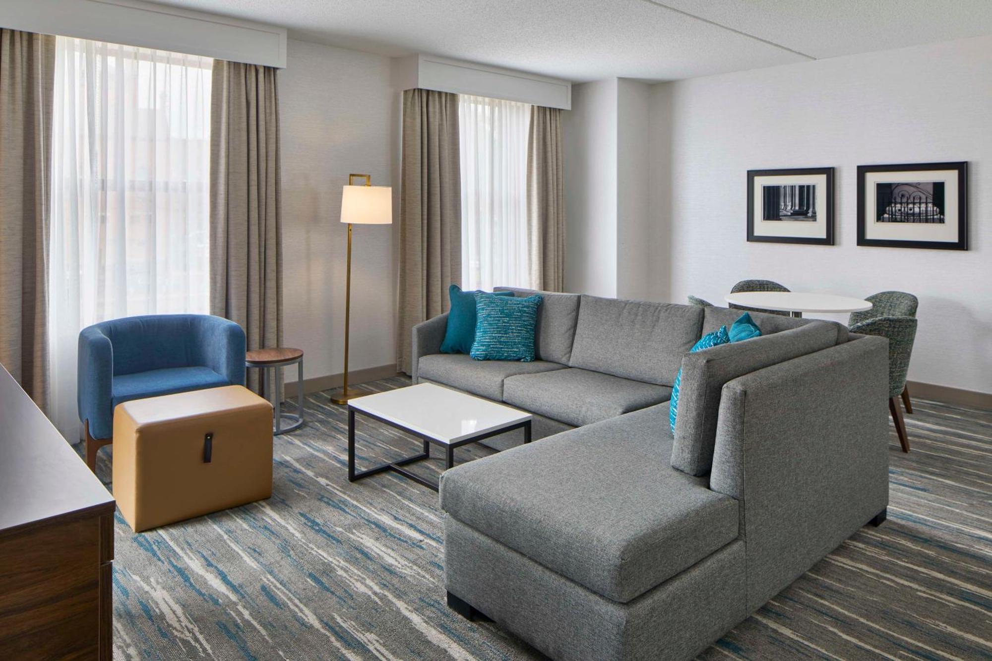 Hotel Hampton & Downtown