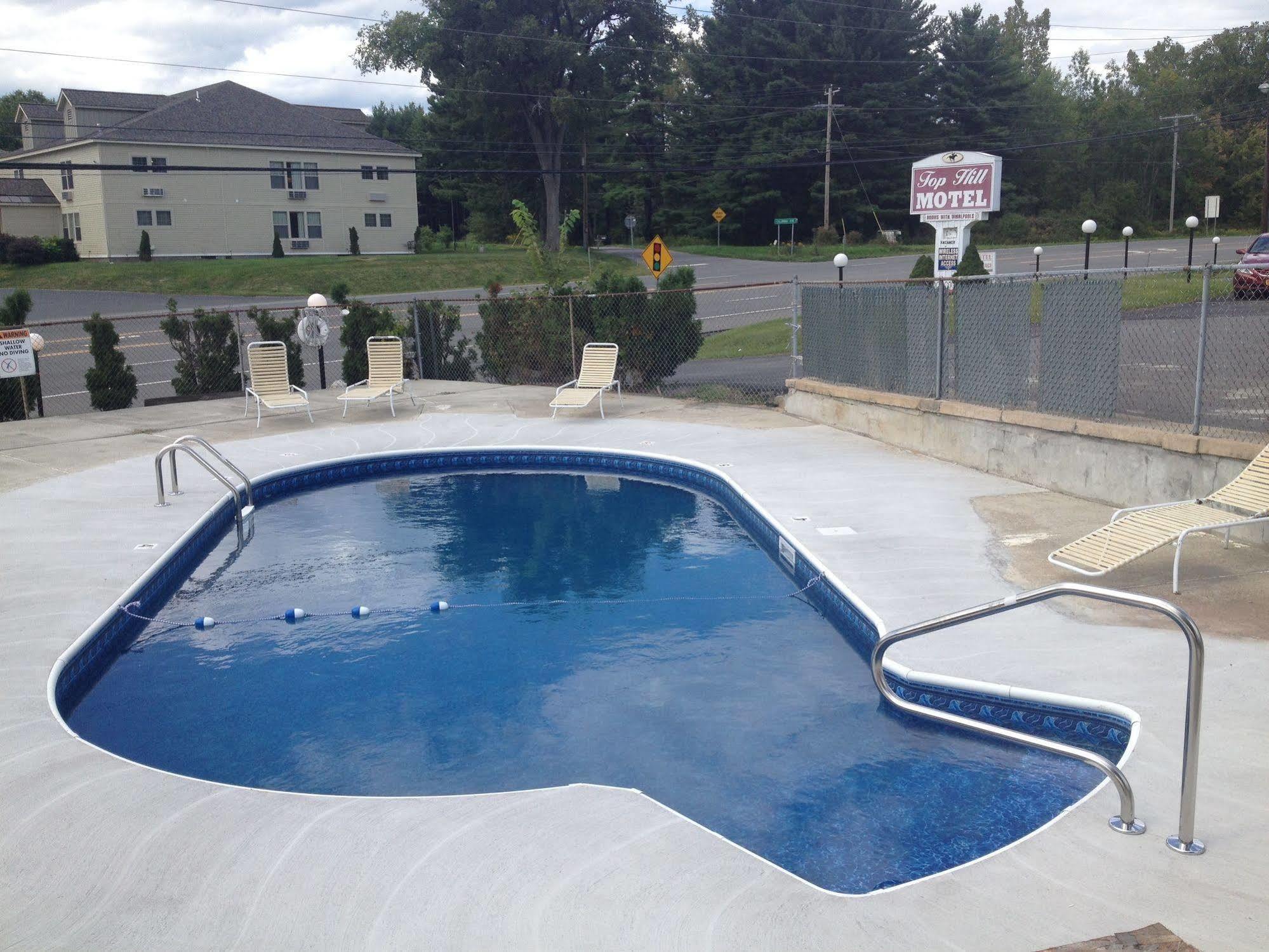 Motel Hill 2*